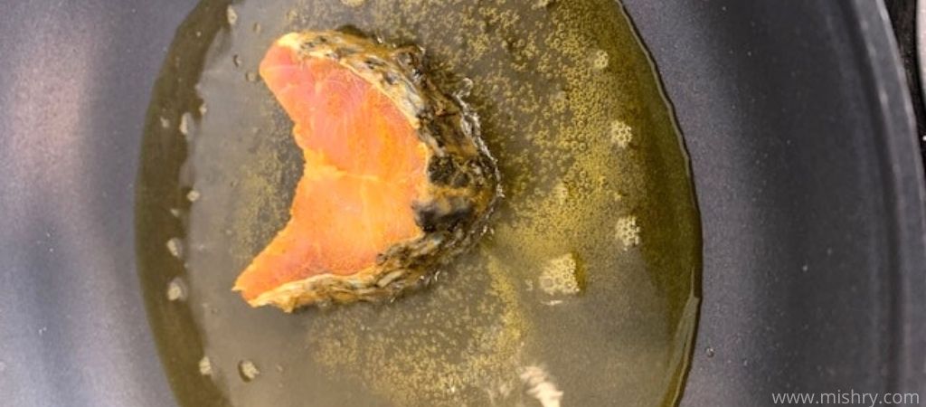 frying rohu fish in p mark mustard oil
