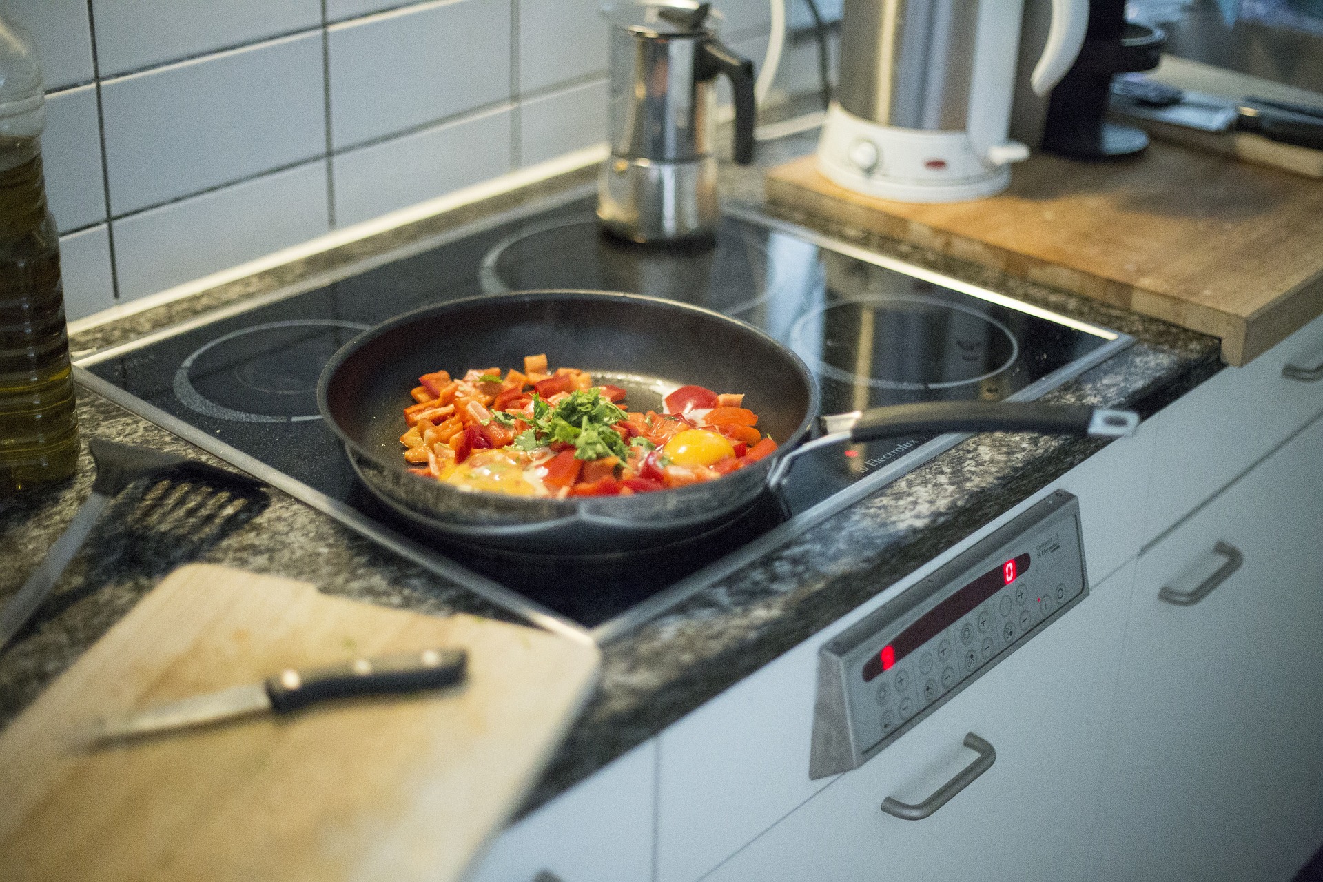 Is Non-Stick Cookware Harmful For Your Health?