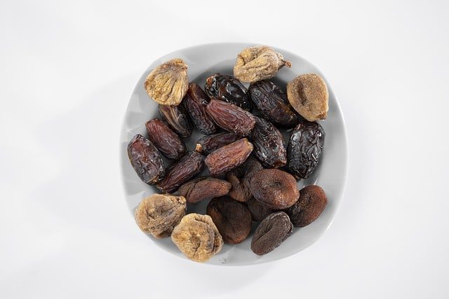 dry figs and dates