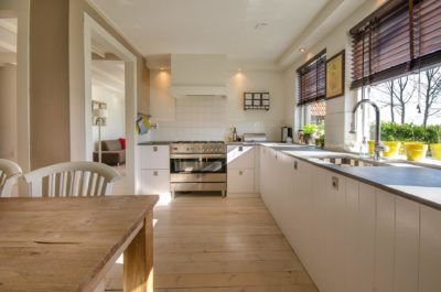 kitchen-cleaning-101-daily-weekly-monthly-checklist