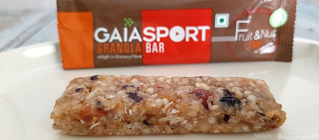 A closer look at the gaia sport fruit and nut bar