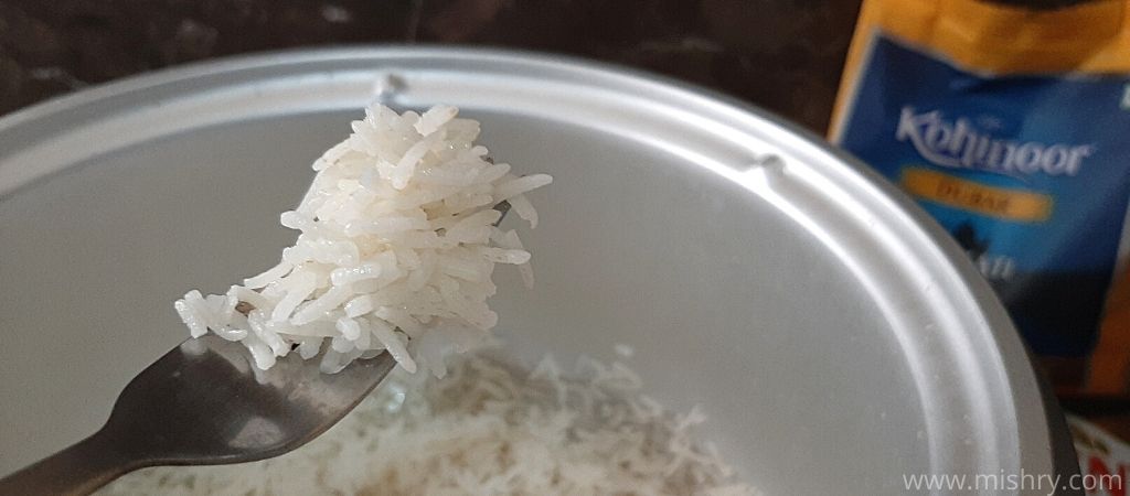 cooked grains of kohinoor dubar basmati rice