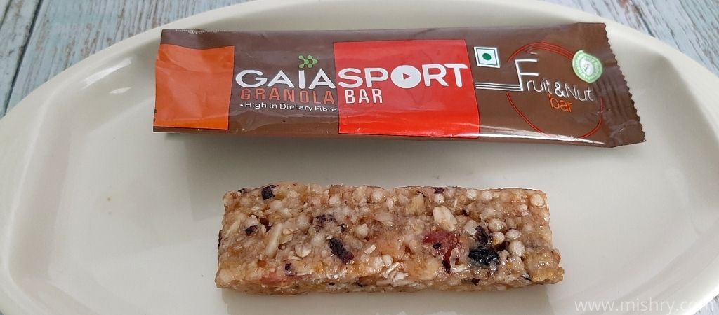 gaia sport fruit and nut granola bar review