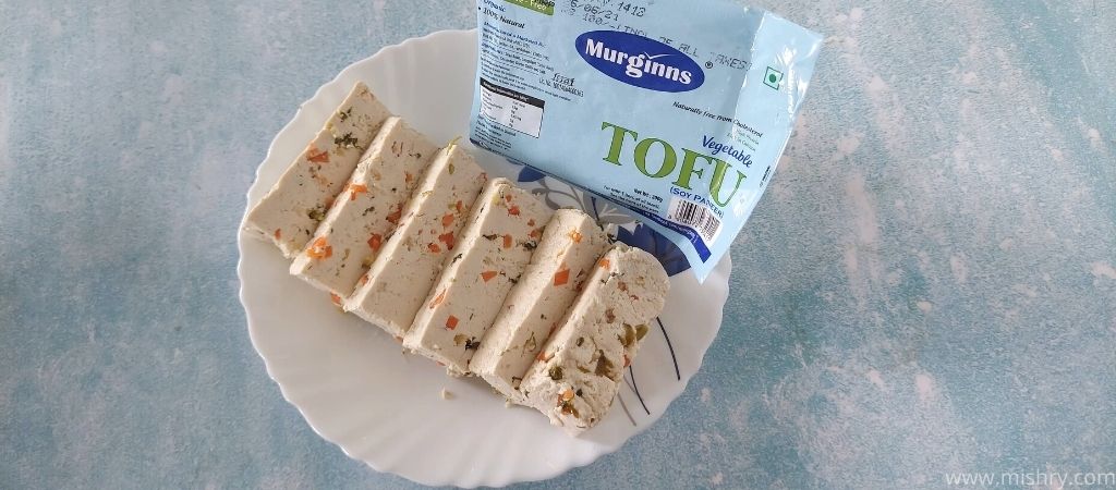 murginns tofu in a plate