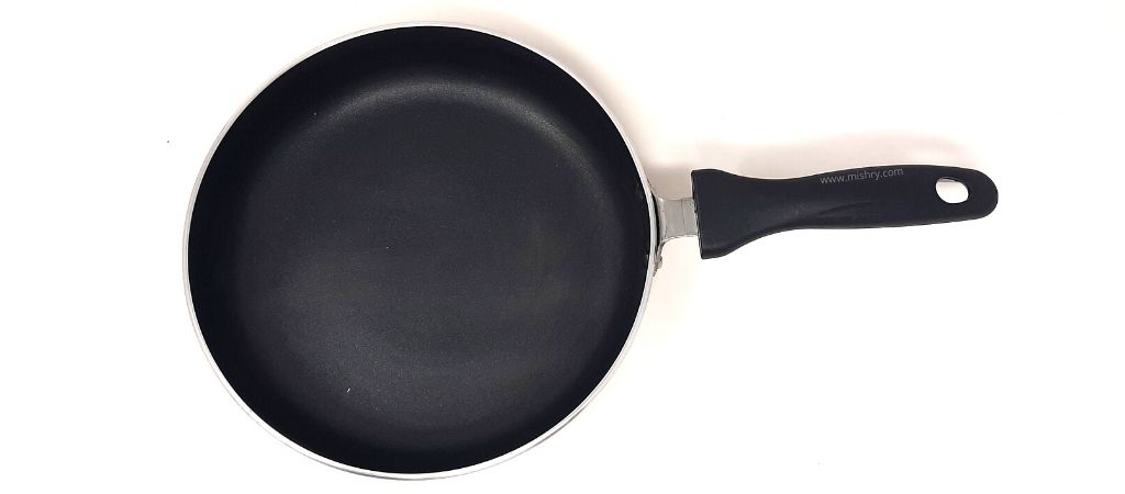 solimo non-stick fry pan surface