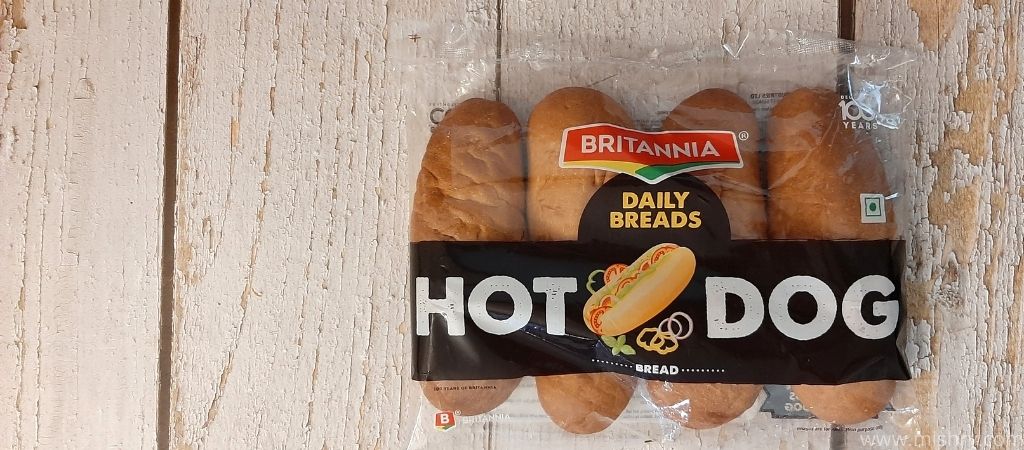 britannia daily breads hot dog packaging