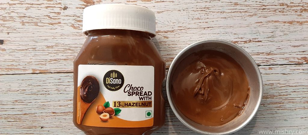 disano choco spread with hazelnut in a bowl