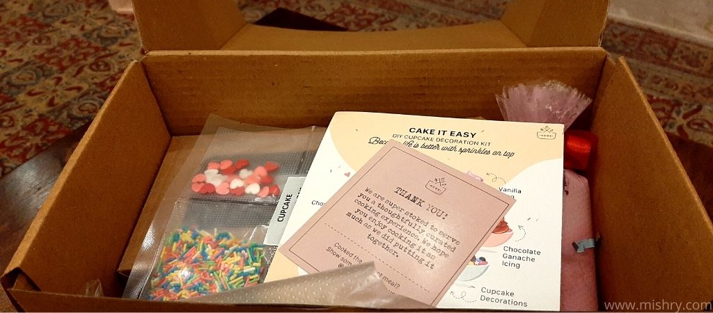 letskookup cupcake decoration kit packaging