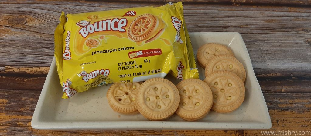 sunfeast bounce pineapple creme biscuits