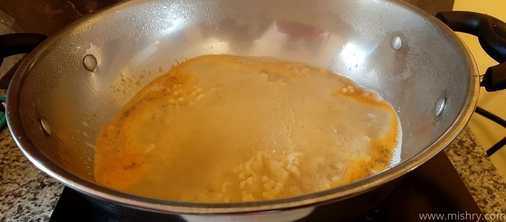 nissin top ramen noodles cooking