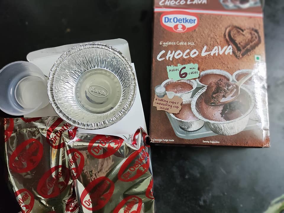 Dr. Oetker choco lava cake mix packaging