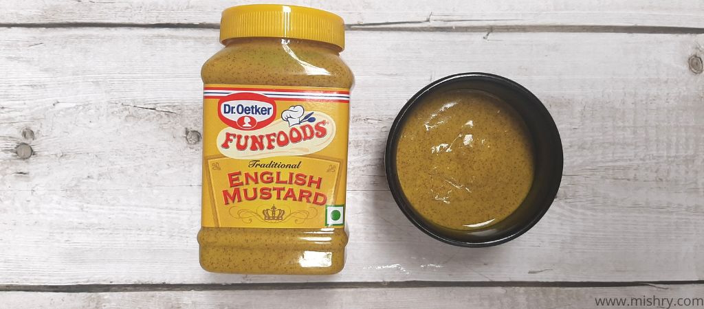 dr oetker funfoods english mustard sauce in a bowl