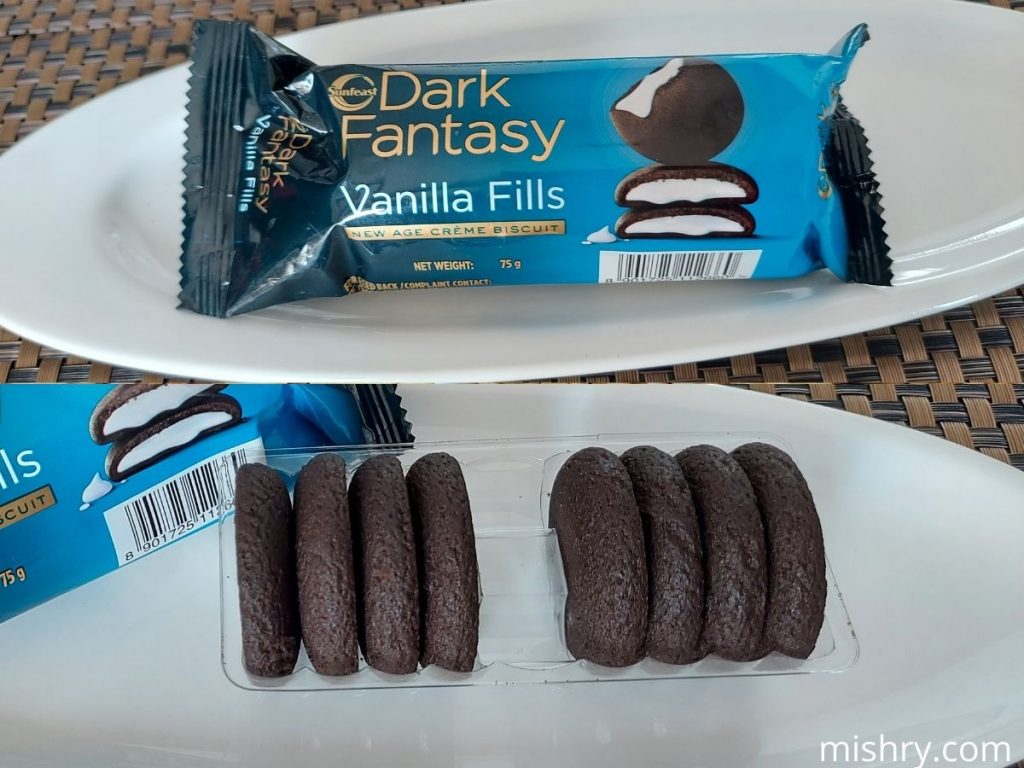 the overall packaging of sunfeast dark fantasy vanilla fills