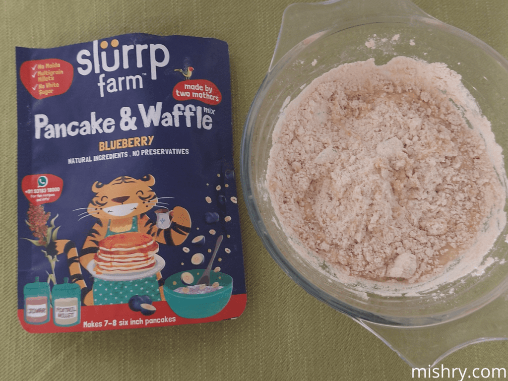 the slurrp farm blueberry pancake & waffle mix contents