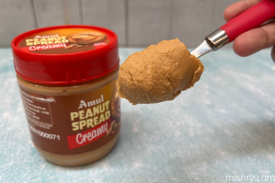 a close look at amul peanut spread creamy