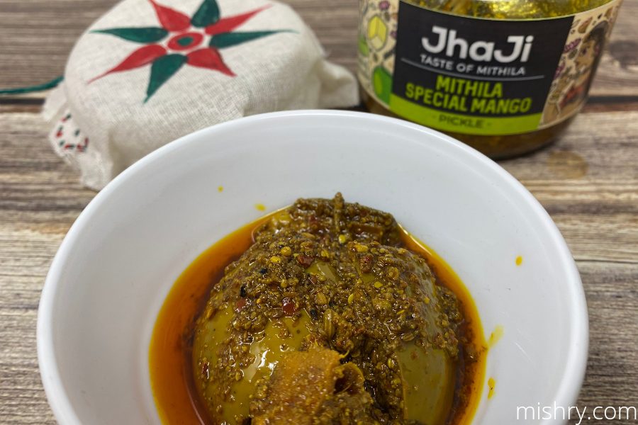 close look at jhaji mithila special mango pickle