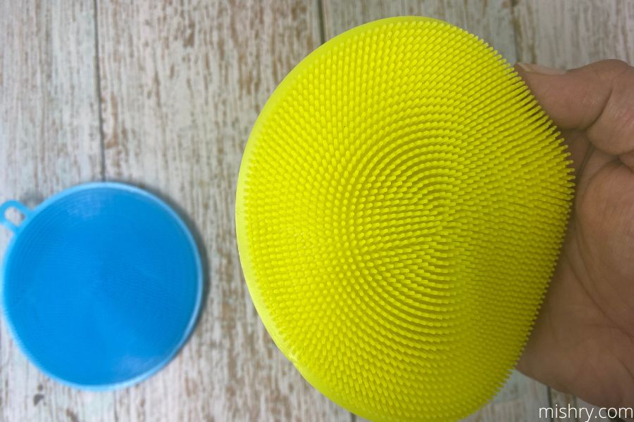 silicone sponge appearance