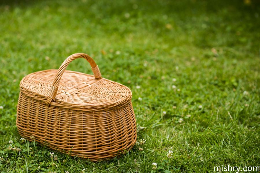 picnic basket